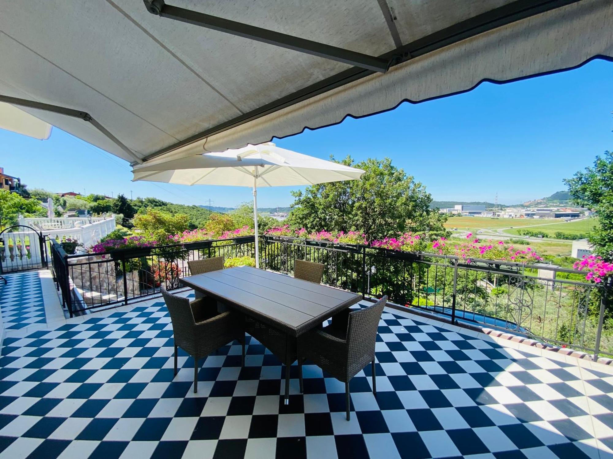 Villa Poggio Ulivo Apartments Rivoli Veronese Esterno foto